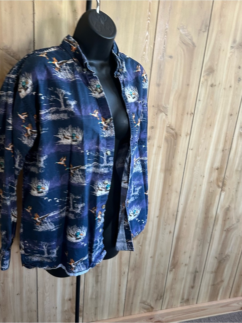 Vintage Outdoor Life Navy Duck & Marsh Print Button-Down Shirt All-Over print - Picture 11 of 12